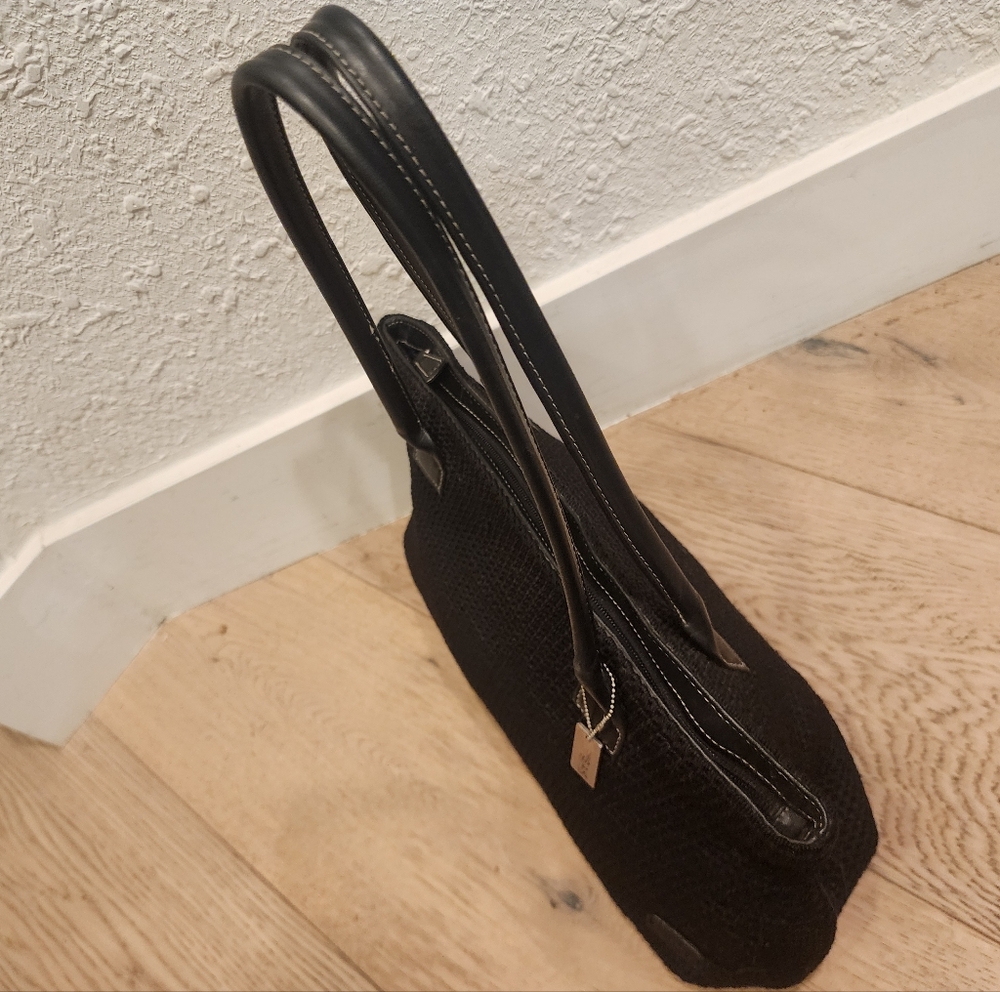 Sak Elliott Lucca Tote - Picture 6 of 11